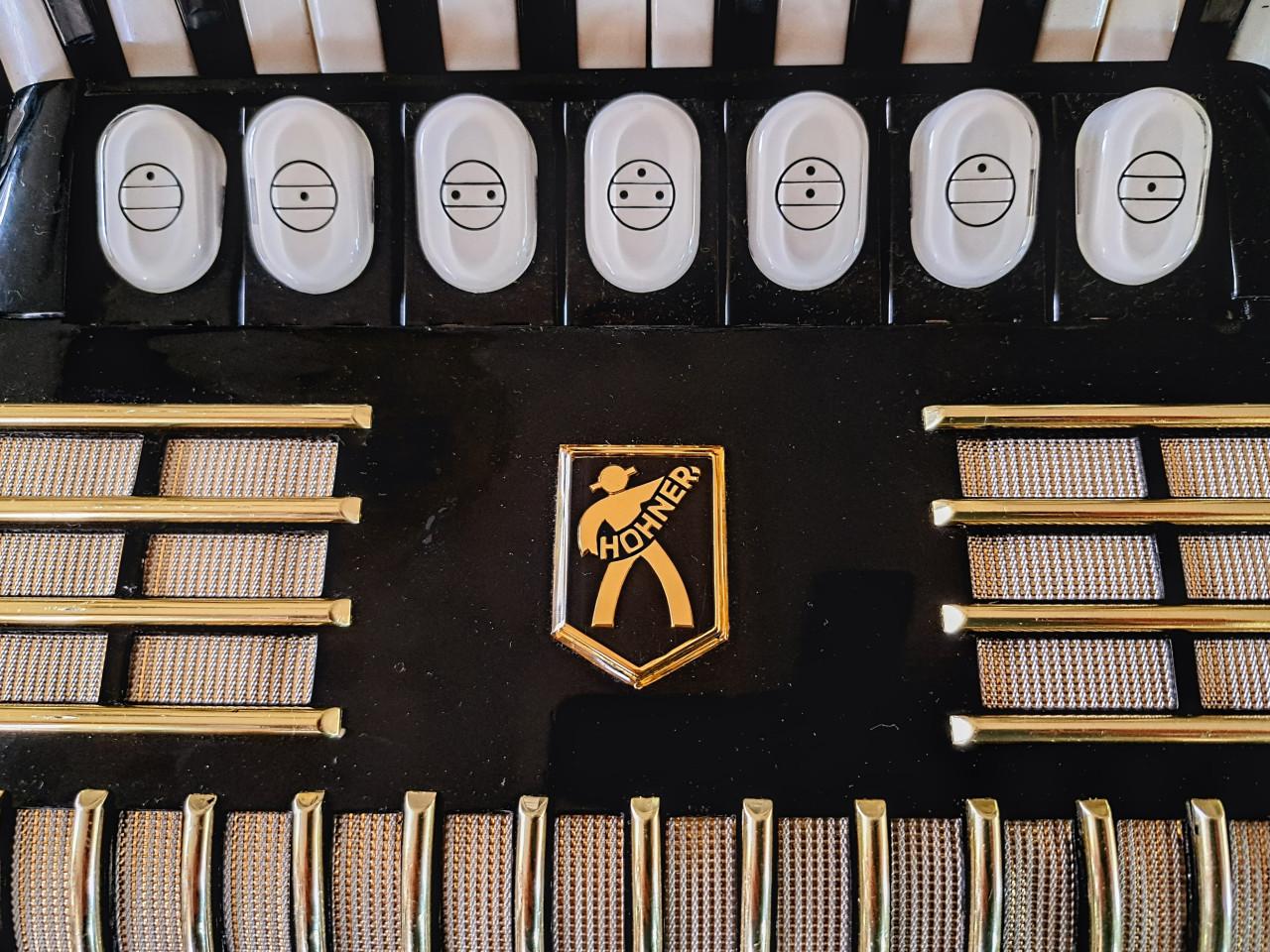 Accordeon HOHNER VERDI II