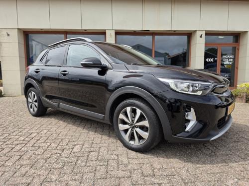 Kia Stonic 1.0 t-gdi mhev dyn+line | lane ass | cruise | clima | navi | lm