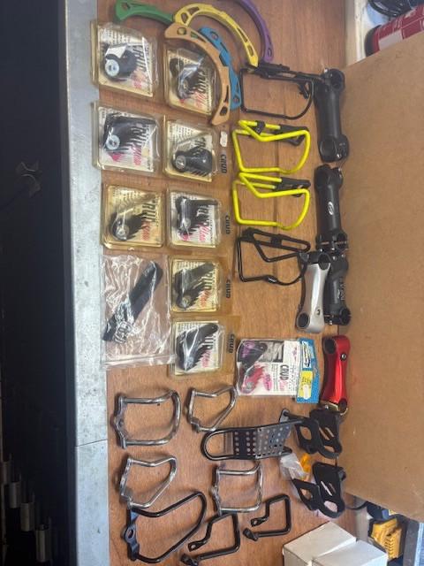 Partij racefietsonderdeen (Nos) nieuw