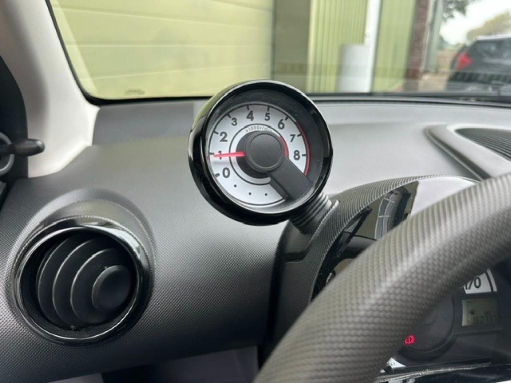 Citroen C1 1.0 - 12v selection