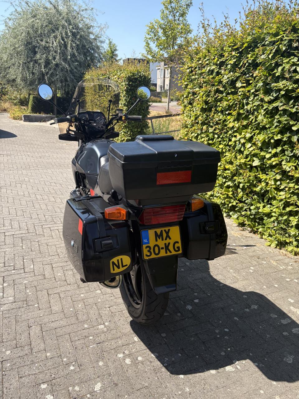 BMW K75