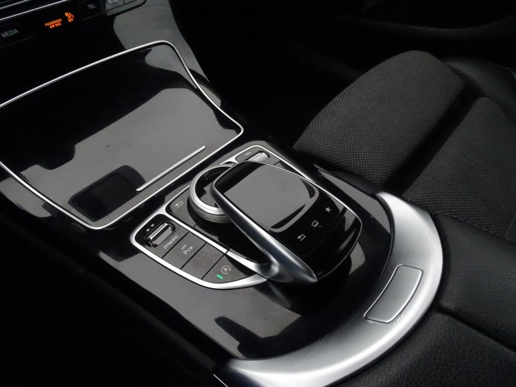 Mercedes-Benz C-Klasse 180 lease edition | led | camera | stoelverwarming