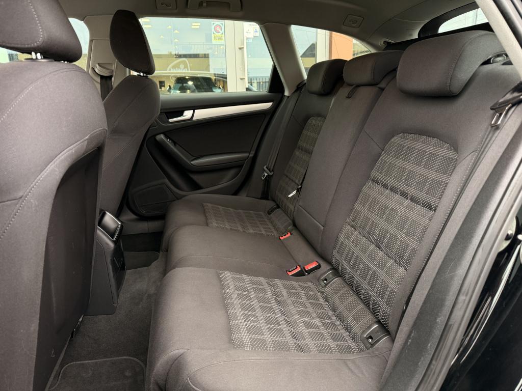 Audi A4 avant 1.8 tfsi pro line s-line | stoelverwarming | v + a parkeersen