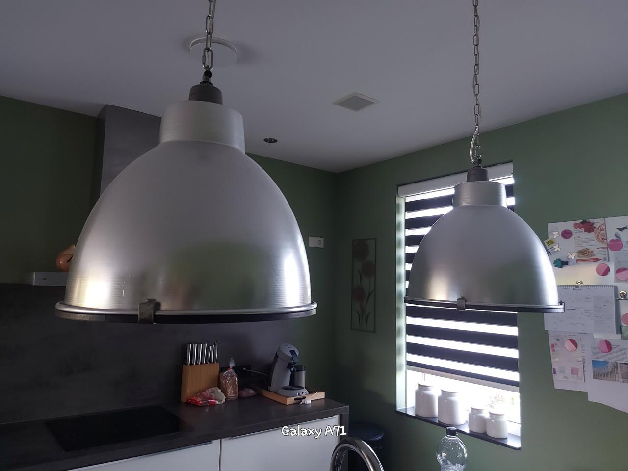 2 Industriële hanglampen