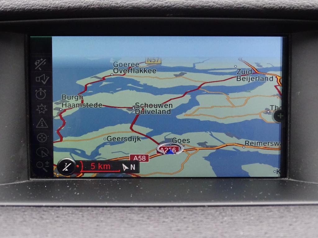 BMW X1 sdrive20i upgrade edition automaat | leder | navi