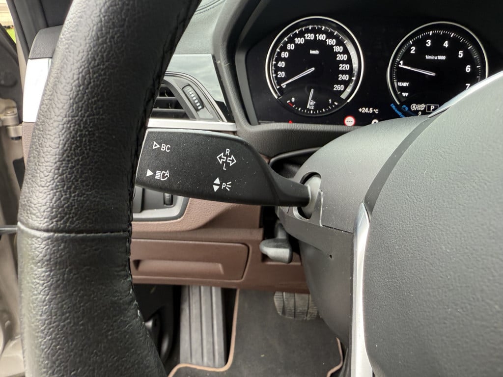BMW X1 x-drive20i automaat high executive