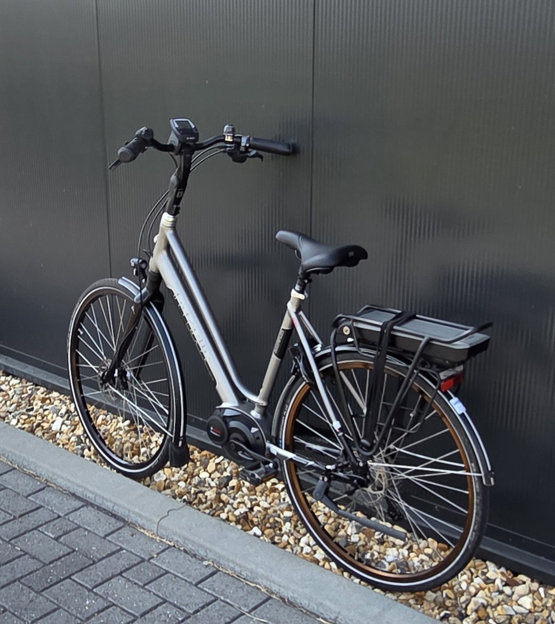 Mooie nette Ultimate T10 HMB 53cm Bosch Performance Line-motor