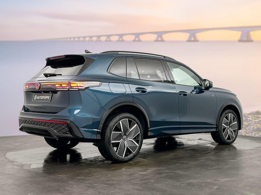 Volkswagen Tiguan r-line edition 1.5 ehybrid 200 kw / 272 pk suv 6 v