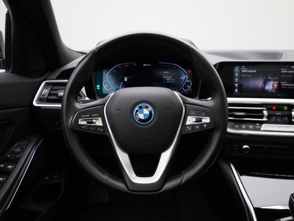 BMW 3-serie touring 320e business edition plus | automaat | lmv | navigatie