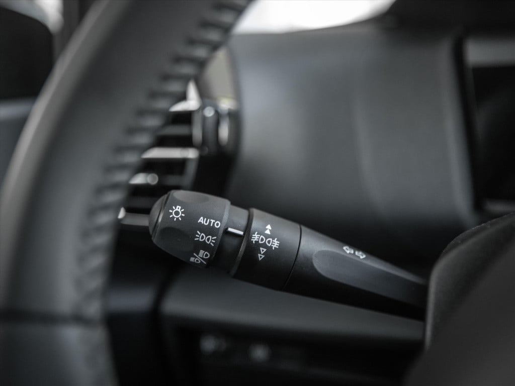 Citroen C4 1.2 hybrid 136pk e-dcs6 plus automaat | camera | park. sensoren 
