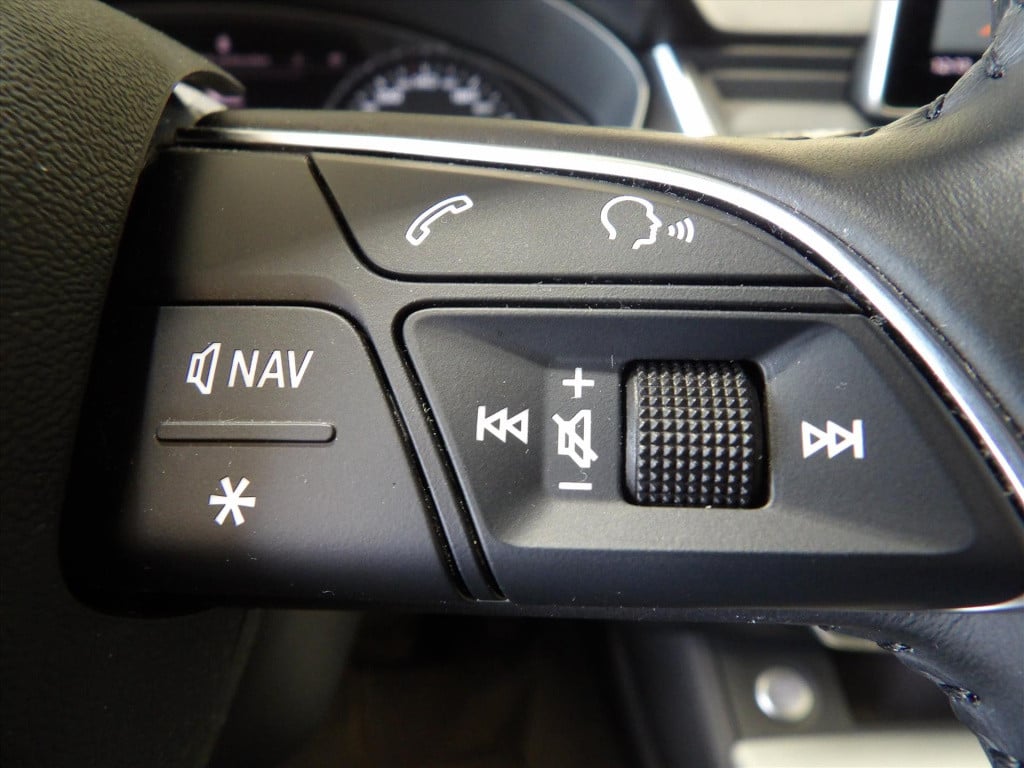 Audi Q5 55 tfsi e quattro 367pk s tronic competition