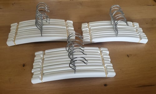 30 houten kledinghangers