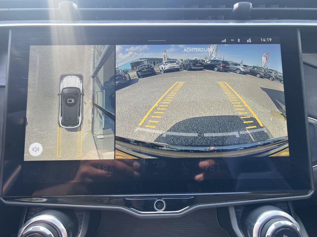 Lynk & Co 01 1.5 261pk phev plug in hybrid , 360gr camera , zwart gewrapt ,