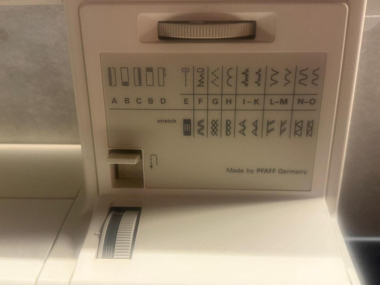 Pfaff Naaimachine 6085