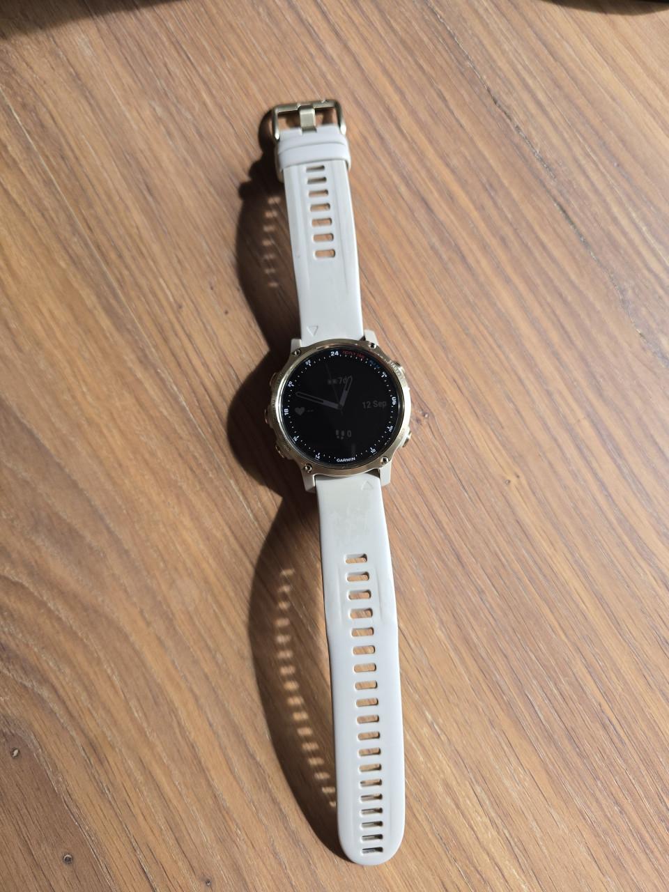 Garmin Descent MK2S smartwatch