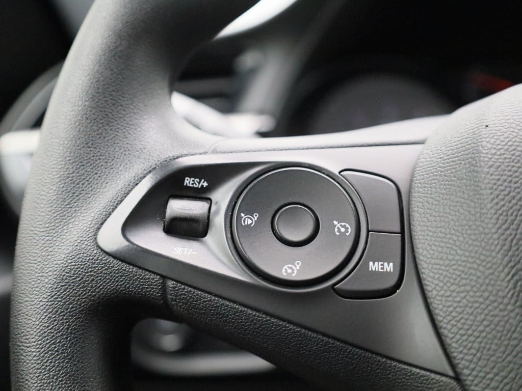 Opel Corsa 1.2 edition | camera | apple carplay/android auto | airco