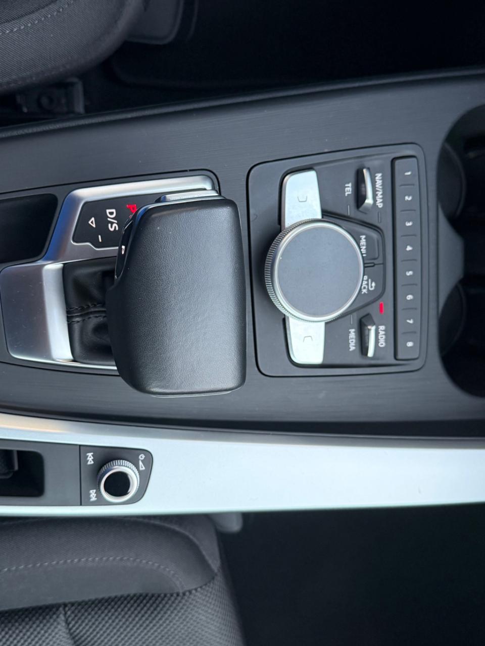 Audi A4 avant 1.4 tfsi sport s line black edition