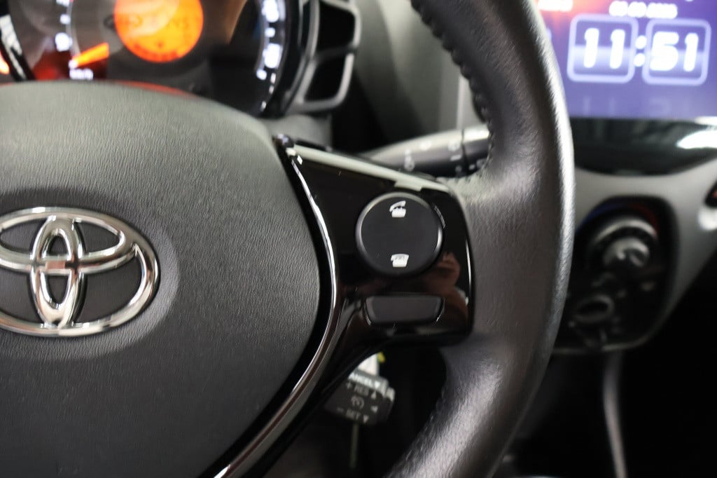 Toyota Aygo 1.0 vvt-i x-play ltd