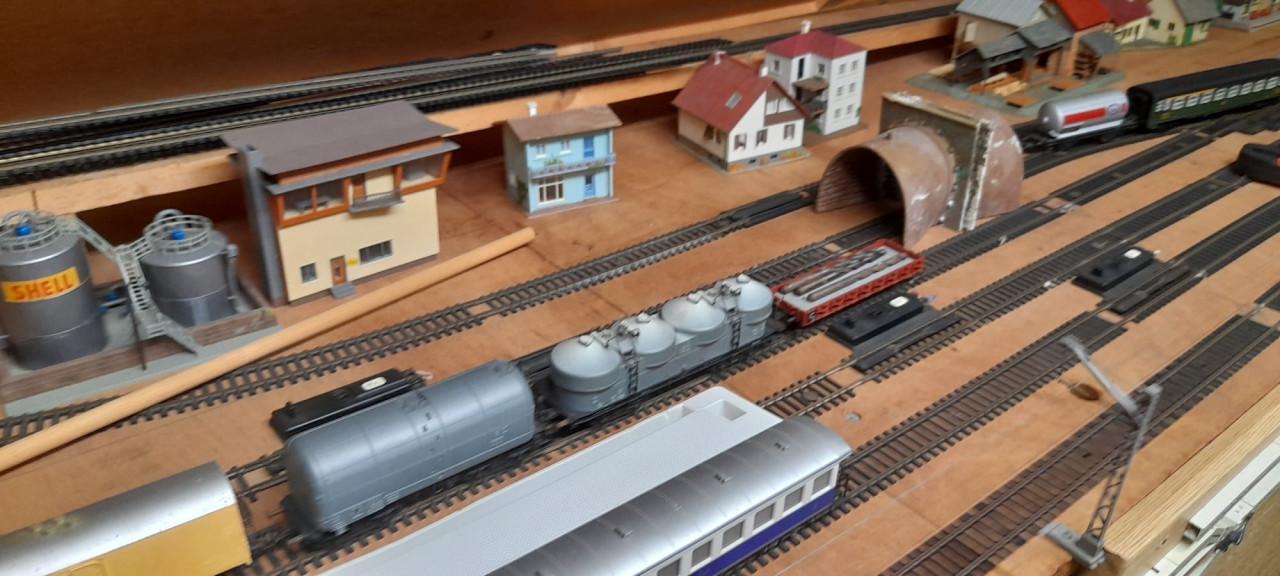 🚂 Grote modeltrein baan + veel rails & accessoires – compleet pakket!