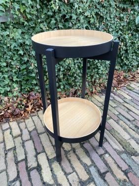 Rond bijzettafeltje van hout