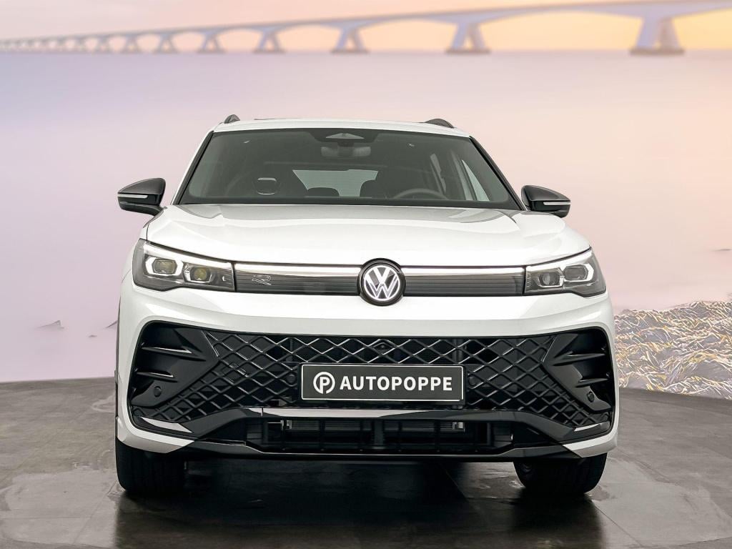Volkswagen Tiguan r-line edition plug in hybride 204 pk black style pakket