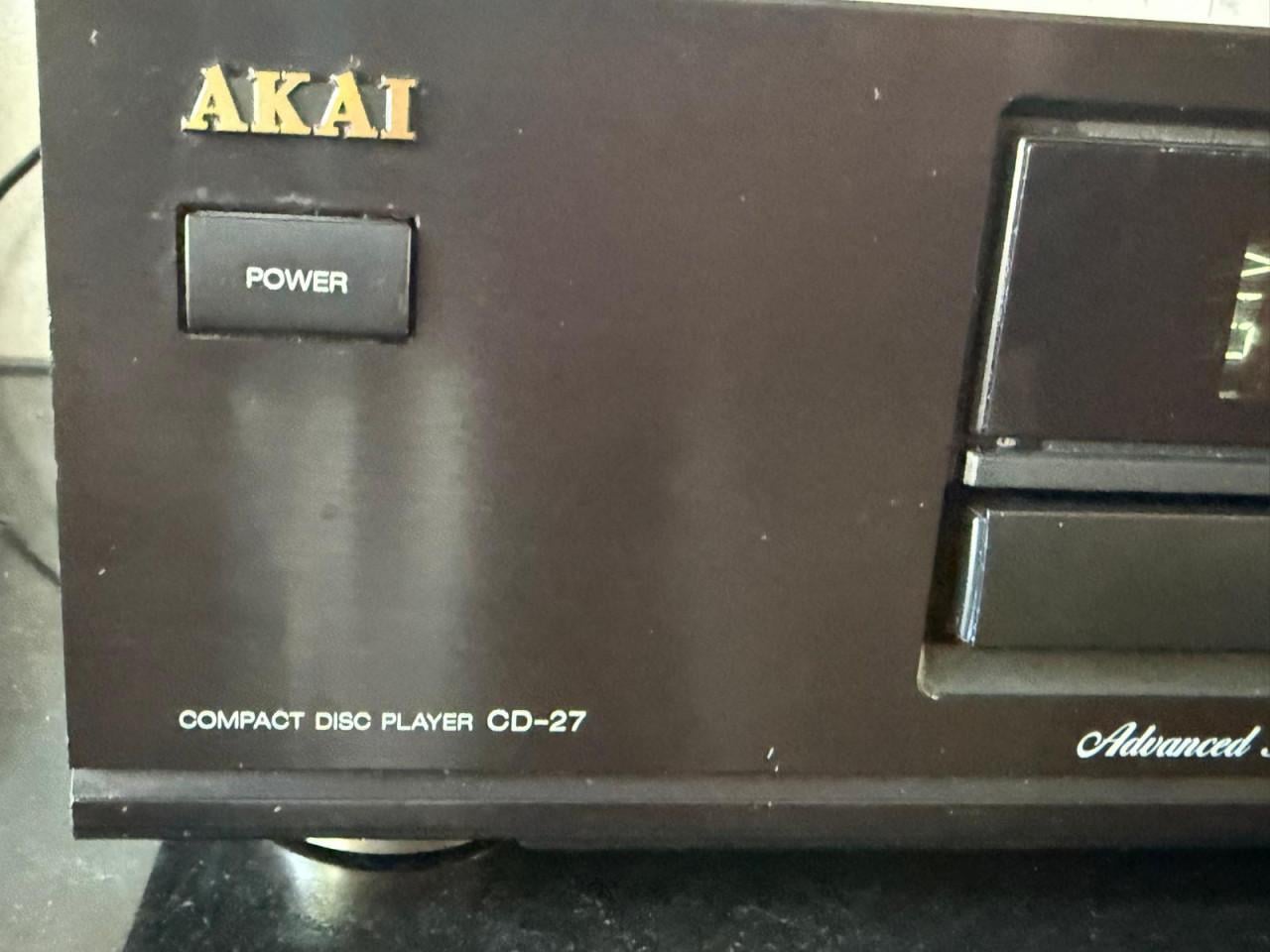 CD Player Akai CD-27