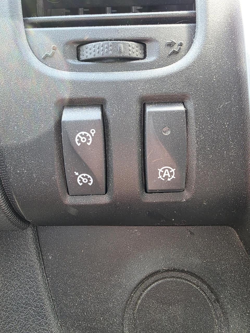 Nissan Nv300 2.0 dci 145 l2h1 acenta dubbelcabine!