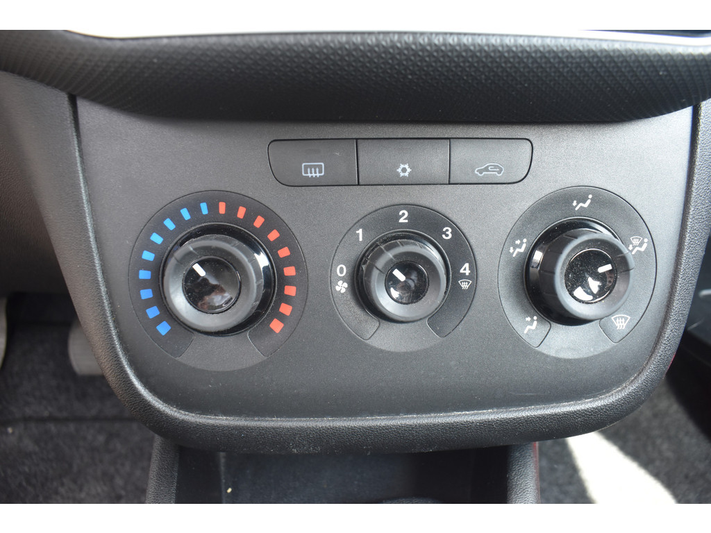 Fiat Punto evo 1.2 lounge
