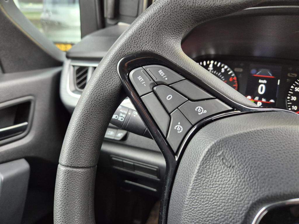 Renault Kangoo family 1.3 tce 130 edc automaat camera, p-sensoren voor, app