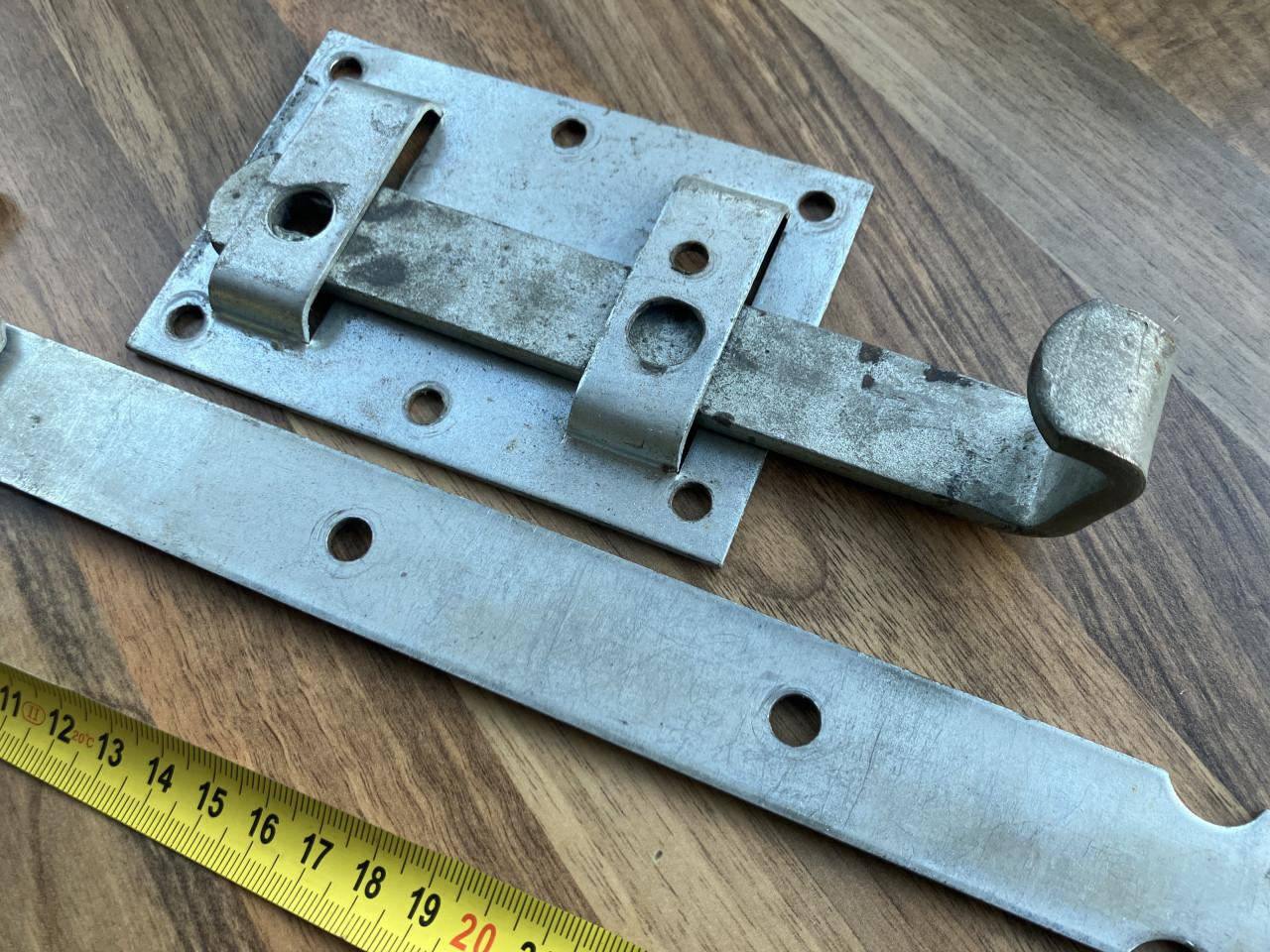 Poortgrendel cq. tuinhekgrendel incl. scharnieren