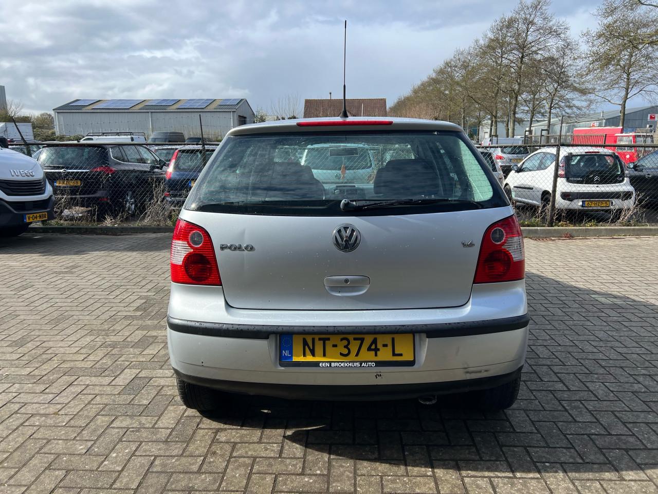 Volkswagen Polo 1.4-16V Automaat 82.684KM