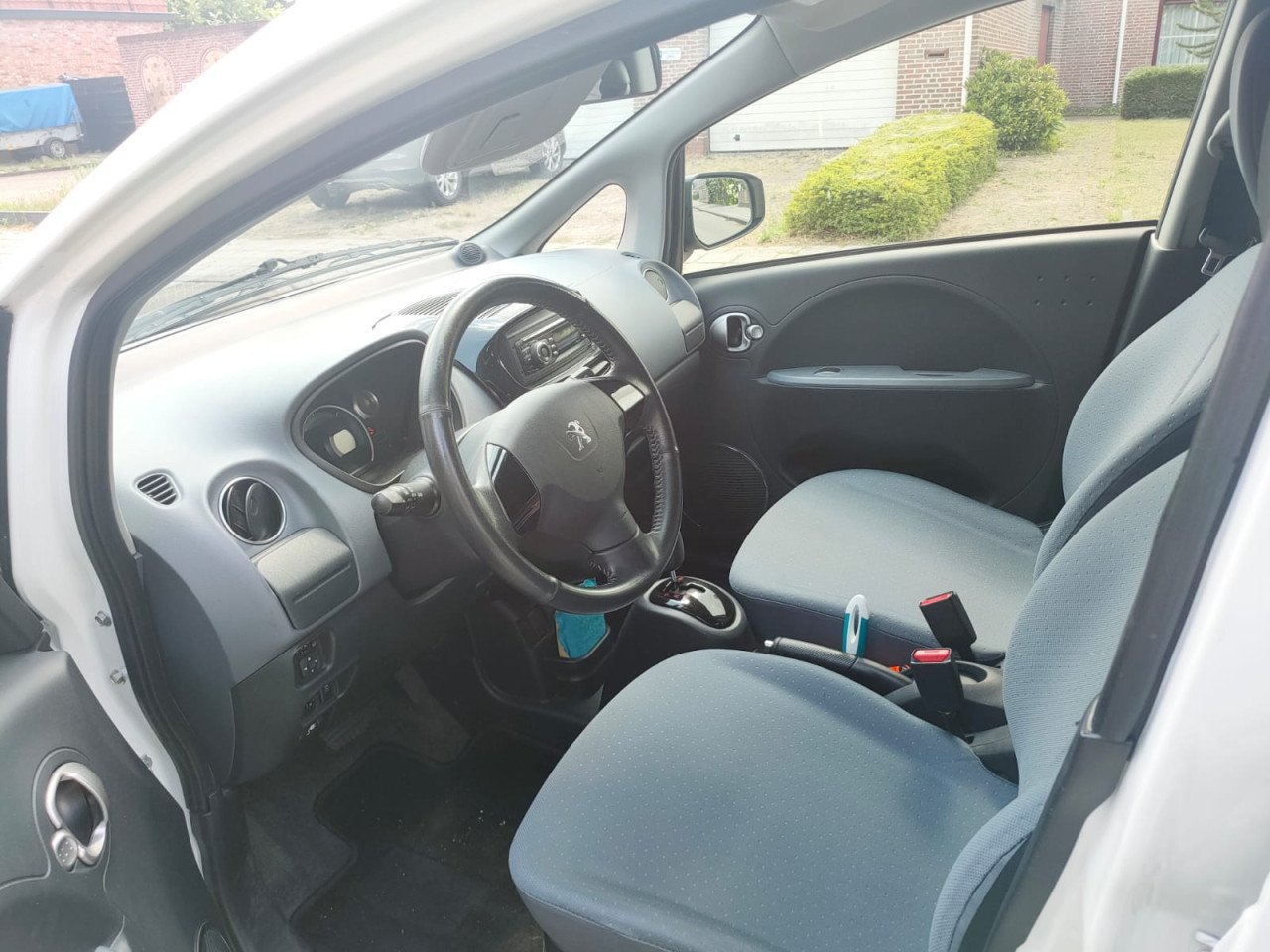 Peugeot ION elektrische pittige stads auto