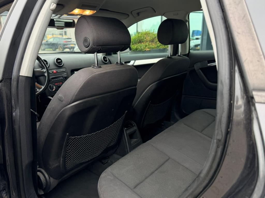 Audi A3 sportback 1.6 fsi ambiente