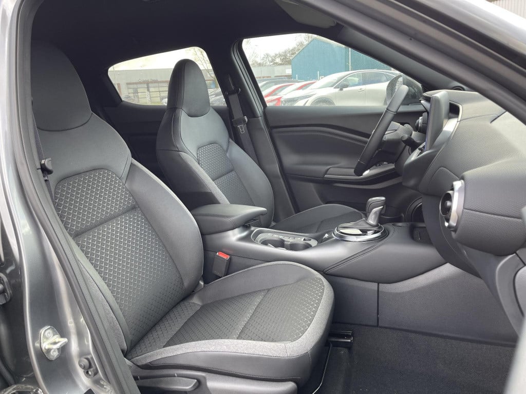 Nissan Juke 1.6 hybrid n-design cold pack *nieuw model*