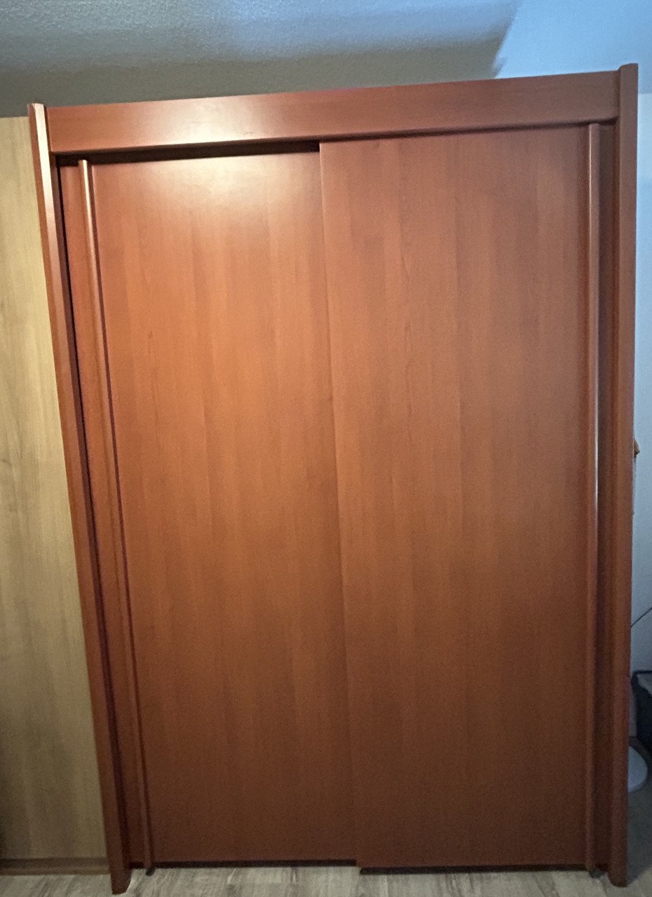 Grote kledingkast