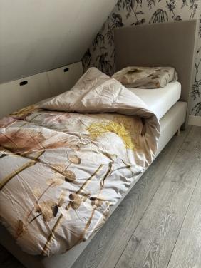 1-persoons Boxspring (in Nieuwstaat)