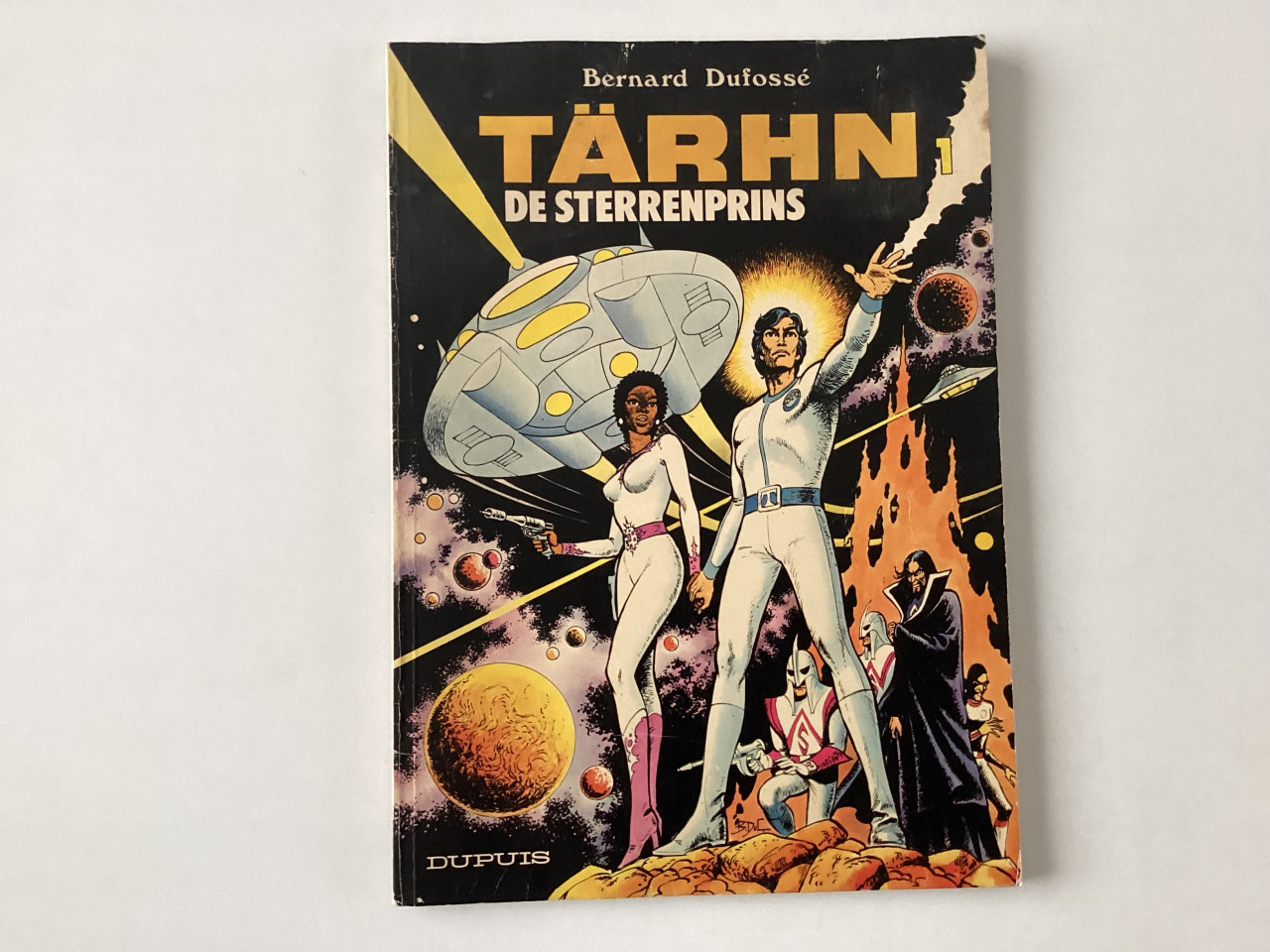 Verschillende stripboeken. Dan Cooper, Lambik, Smurfen, Tommy Riley etc.