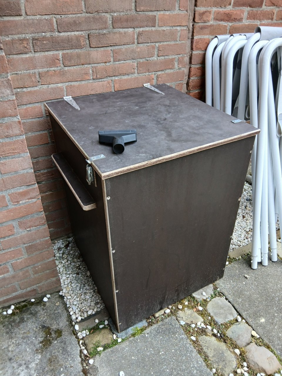 Warmtepomp zwembad met behuizing op maat