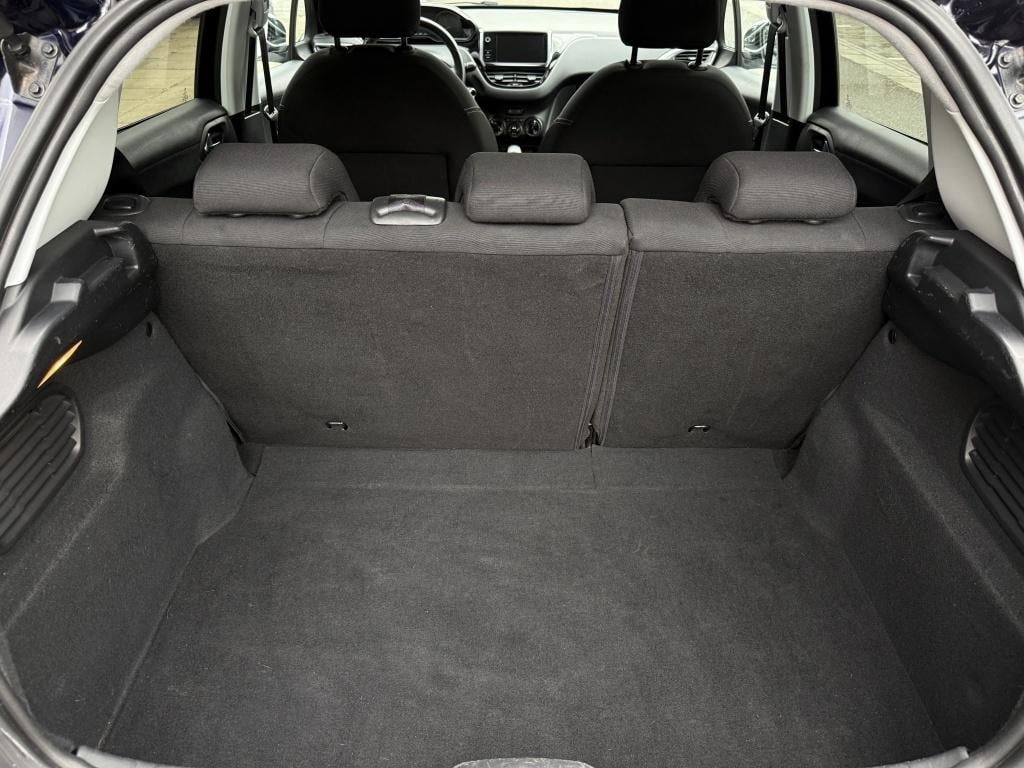 Peugeot 208 1.2 pt style