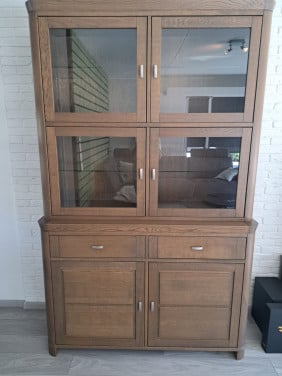 Buffetkast incl verlichting