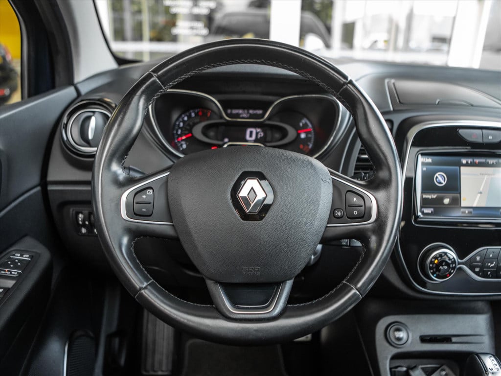 Renault Captur tce 150 intens | automaat | parkeer sensor | panodak | navi 