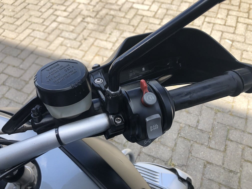 BMW R1200GS ABS uit 2008 met 74 dkm, kofferset, valbeugel, rijklaar €5450,-