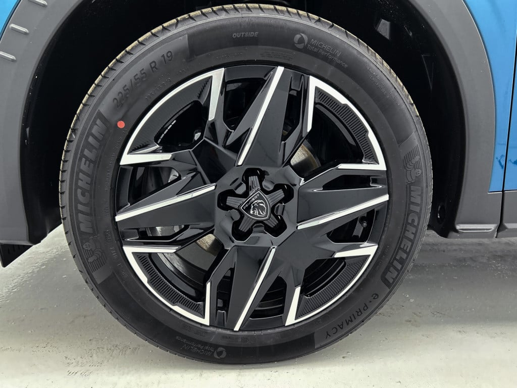 Peugeot 3008 hybrid 136 pk automaat gt