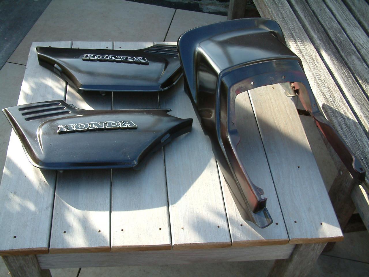 Honda frame delen  schone tanken -kappen -voorvorken