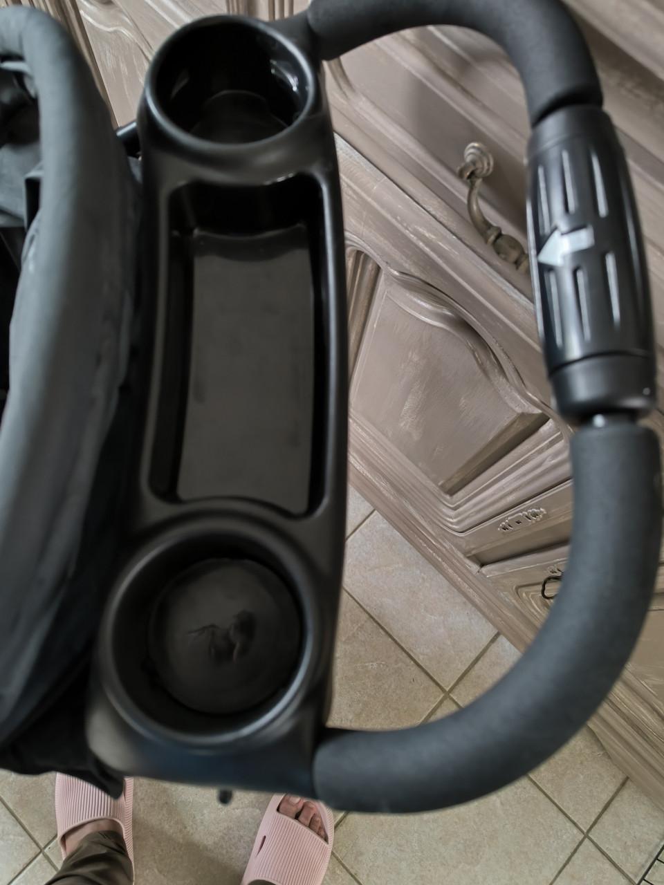 Buggy verstelbaar Hauck met voetenzakje enregenhoes.