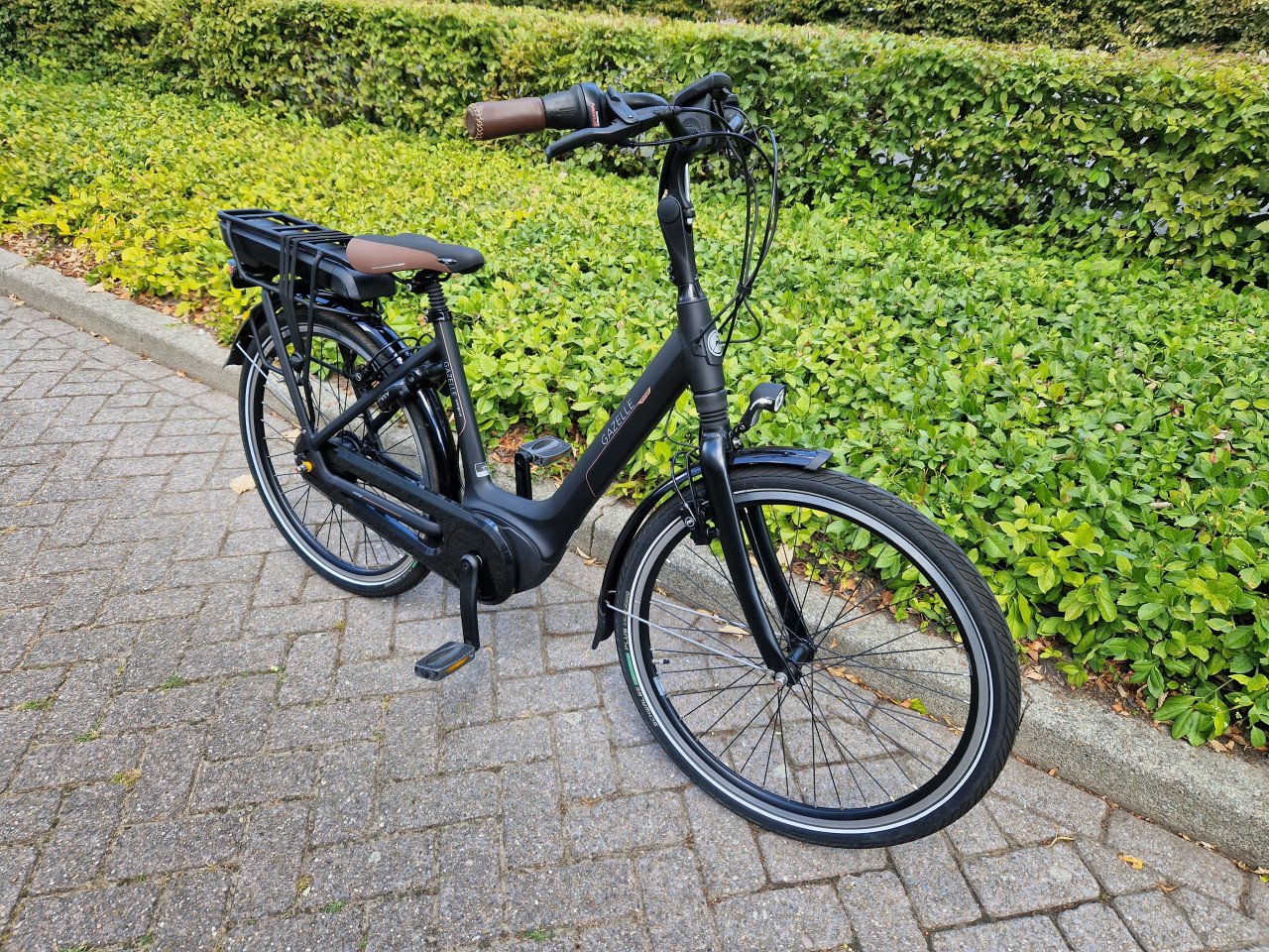 Zo goed als nieuwe Gazelle elektrische mini fiets met Bosch middenmotor