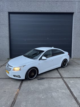 Chevrolet Cruze 1.6 LS 170DKM 2011