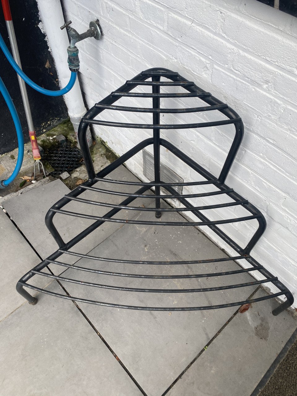 Planten etagère voor in de tuin