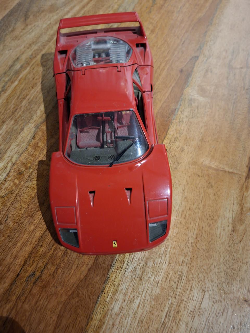 Tevkoop 3 ferrari's  1 op 18