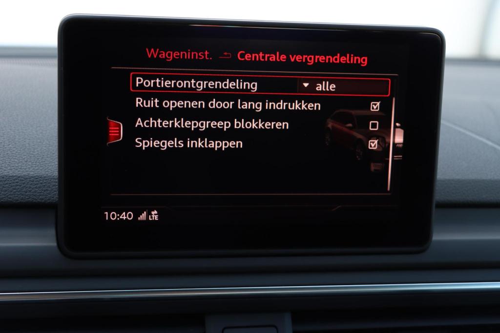 Audi A4 avant 35 tfsi s edition 150pk s tronic